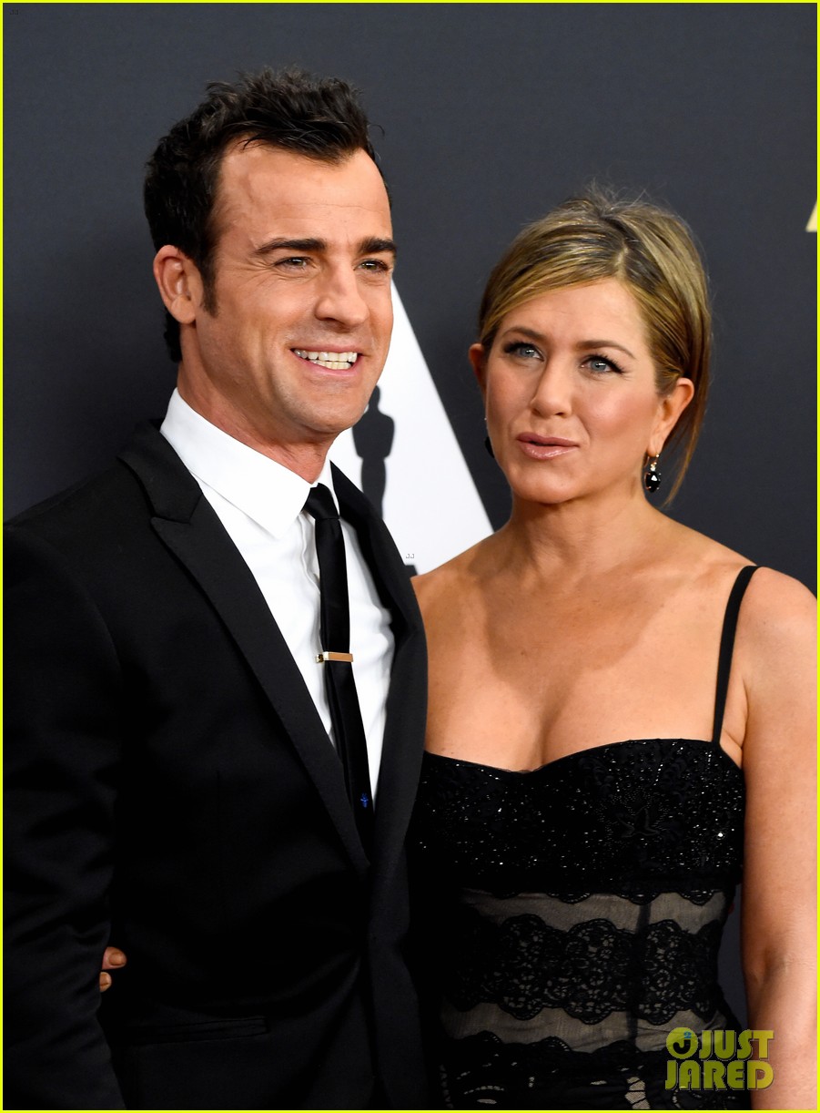 Jennifer Aniston & Justin Theroux Are the Hottest Couple at Governor's
