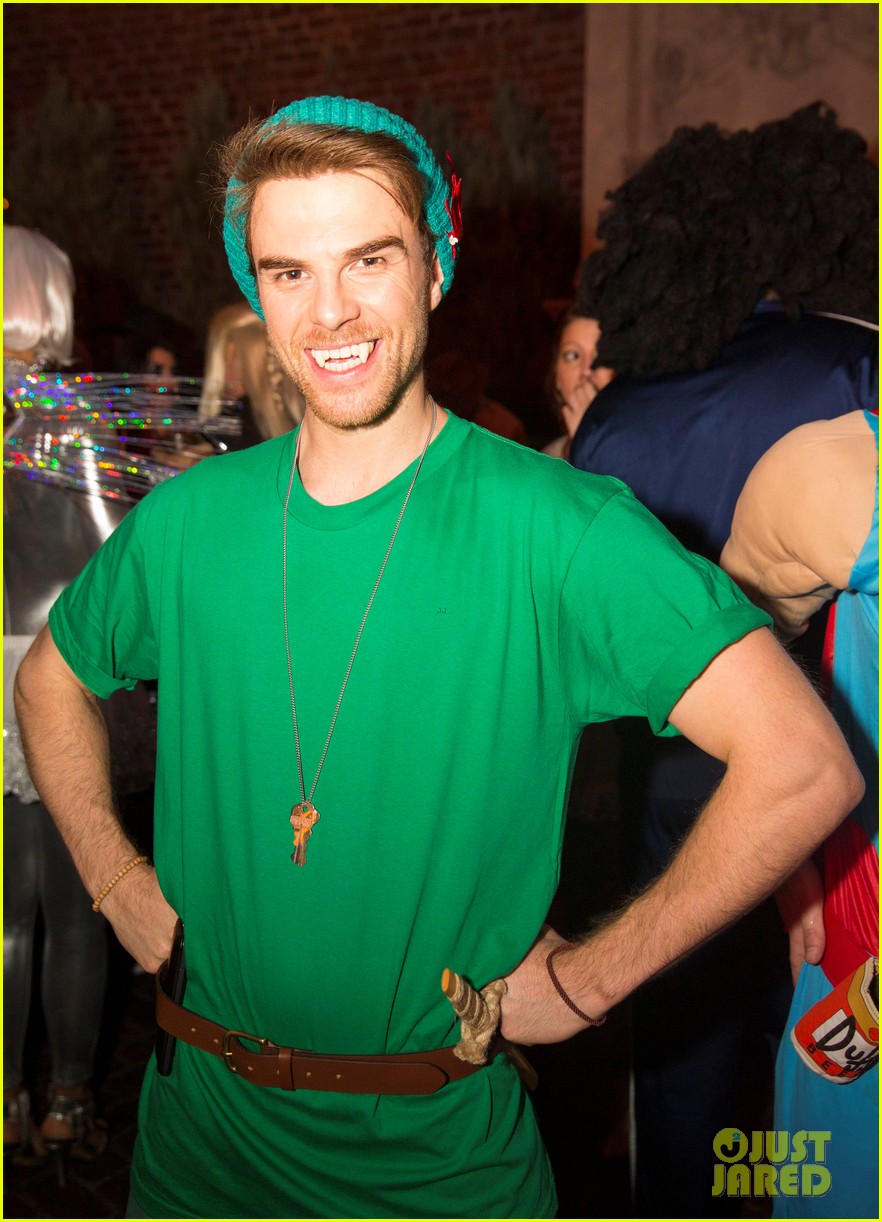 Just Jared's Halloween Party 2014 'JJ Freak Show' RECAP Photo