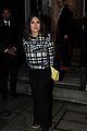 salma hayek jeremy irvine turn on christmas lights 09