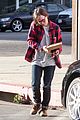ellen page after grabbing lunch 07
