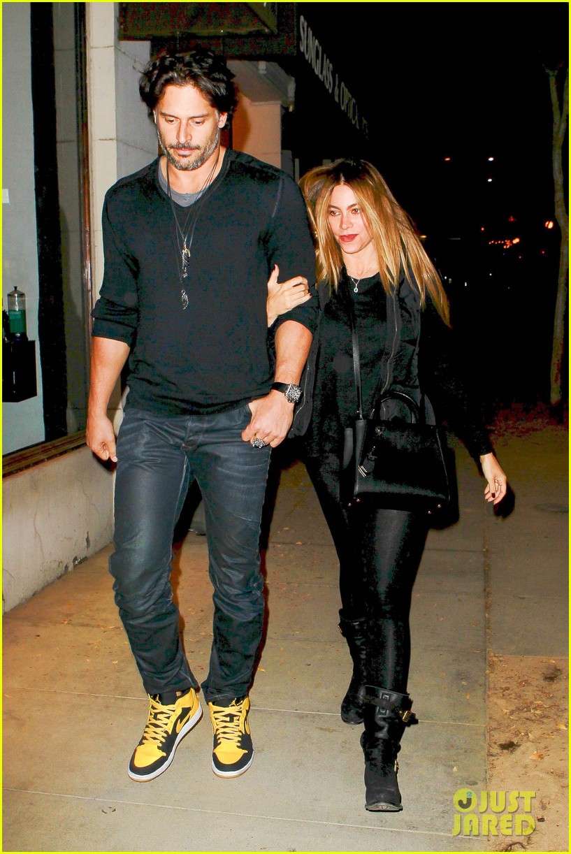 Sofia Vergara & Joe Manganiello Are One Hot Couple During a Date Night