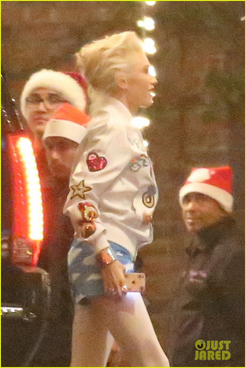Christina Aguilera Gets in the Holiday Spirit Surrounded By Celebs