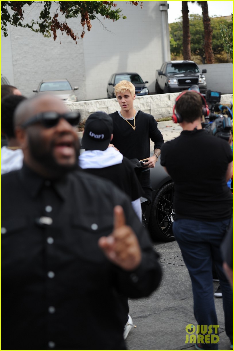 Justin Bieber Brings Back His Bleached Blonde 'Eminem' Hair Photo