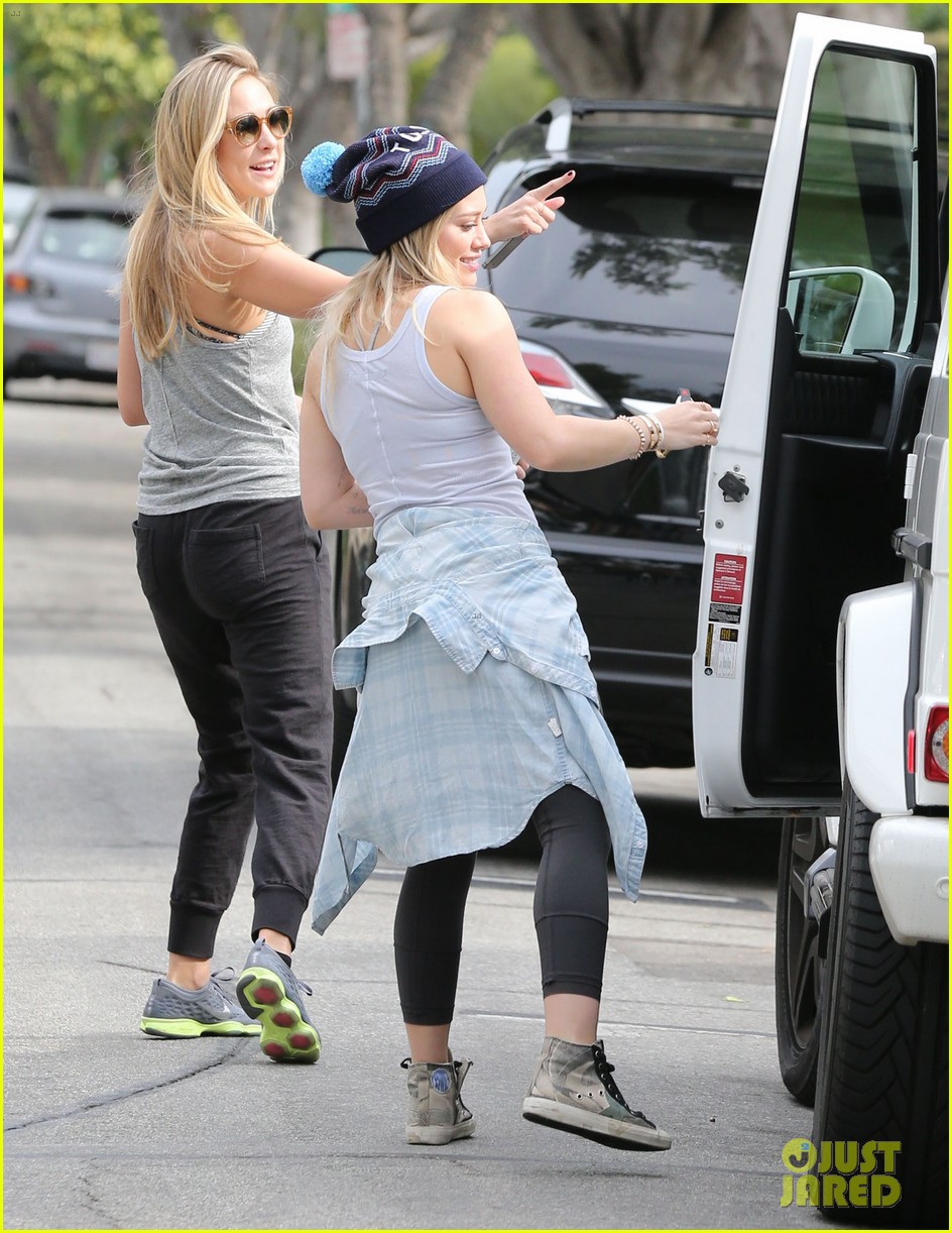 Photo: hilary duff hike dad pregnant sister haylie 09 | Photo 3266764