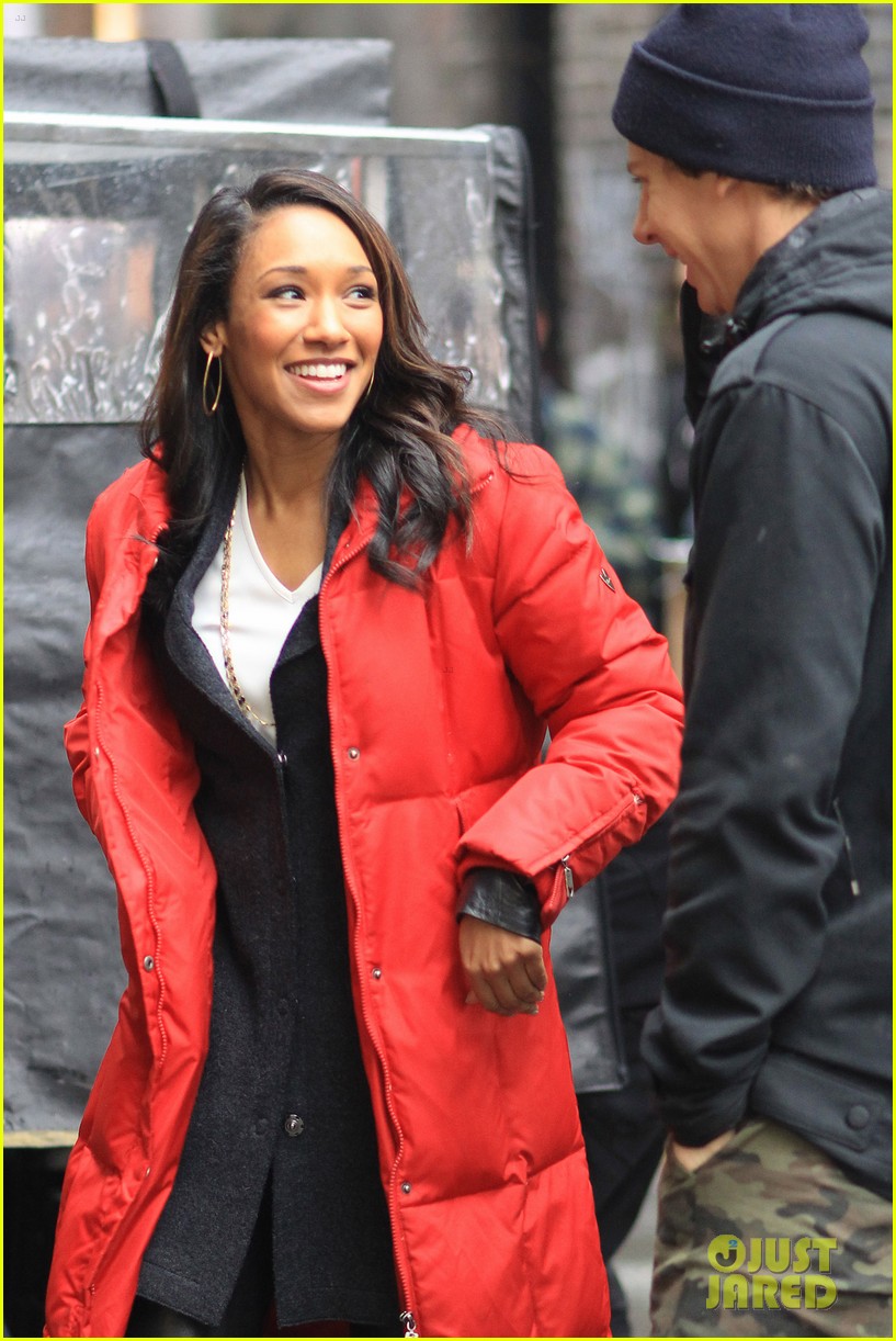 Grant Gustin & Candice Patton Wrap Up 'Flash' Production For ...