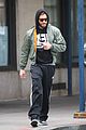 jake gyllenhaal covers up body after southpaw still released 05