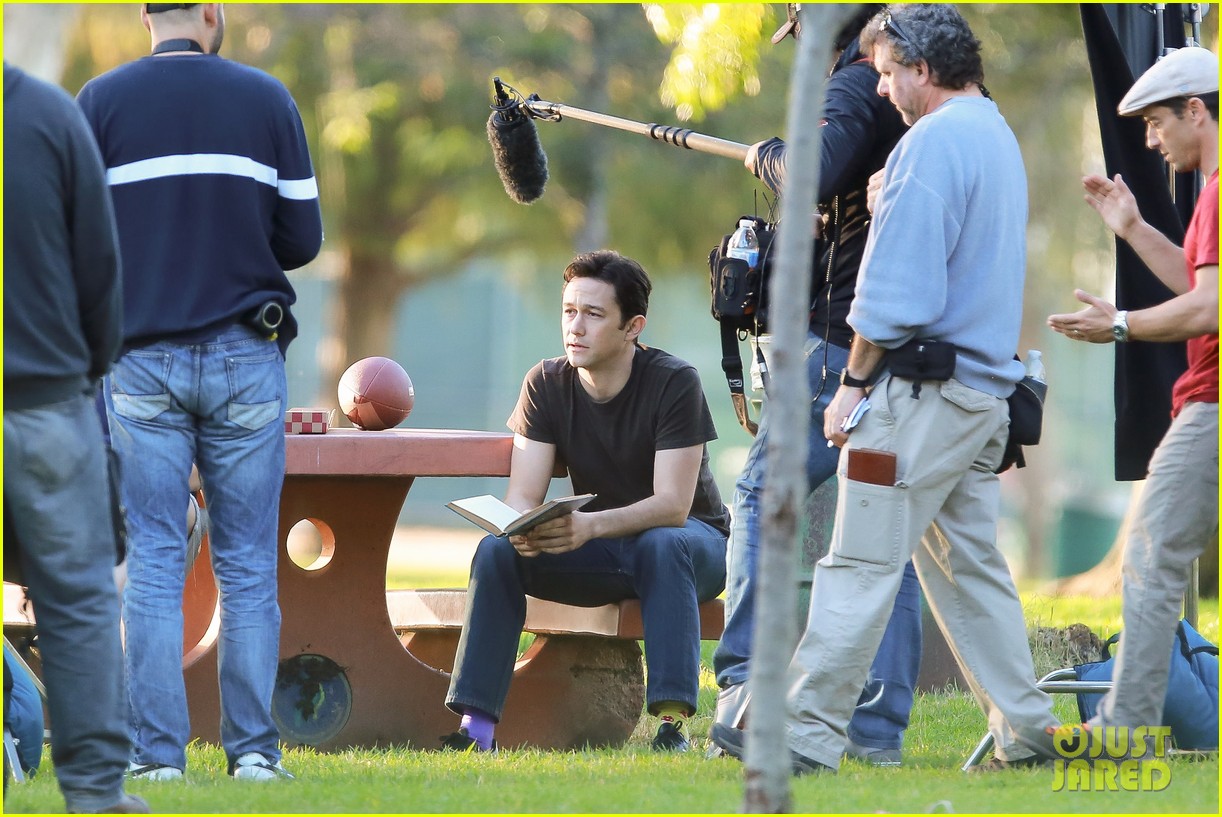 Joseph GordonLevitt Honors His Late Brother with a Quirky Fashion