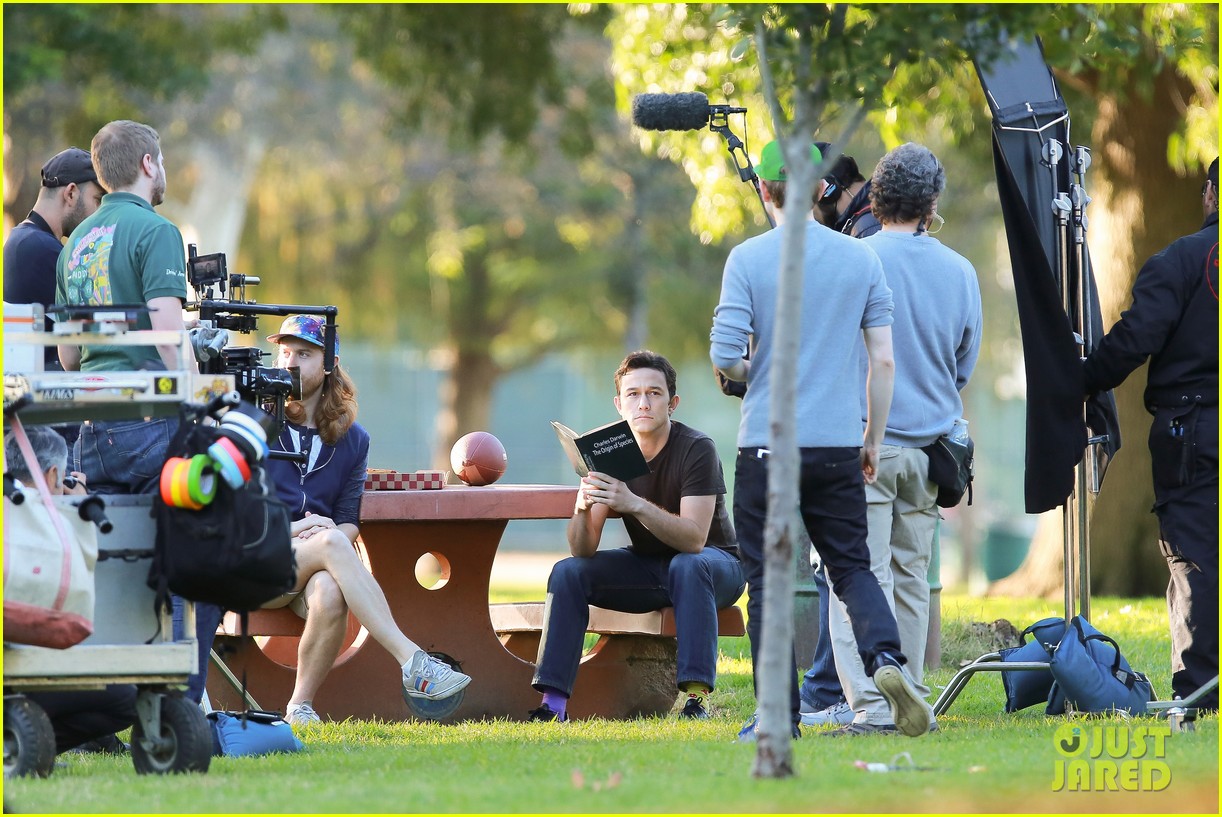 Joseph GordonLevitt Honors His Late Brother with a Quirky Fashion