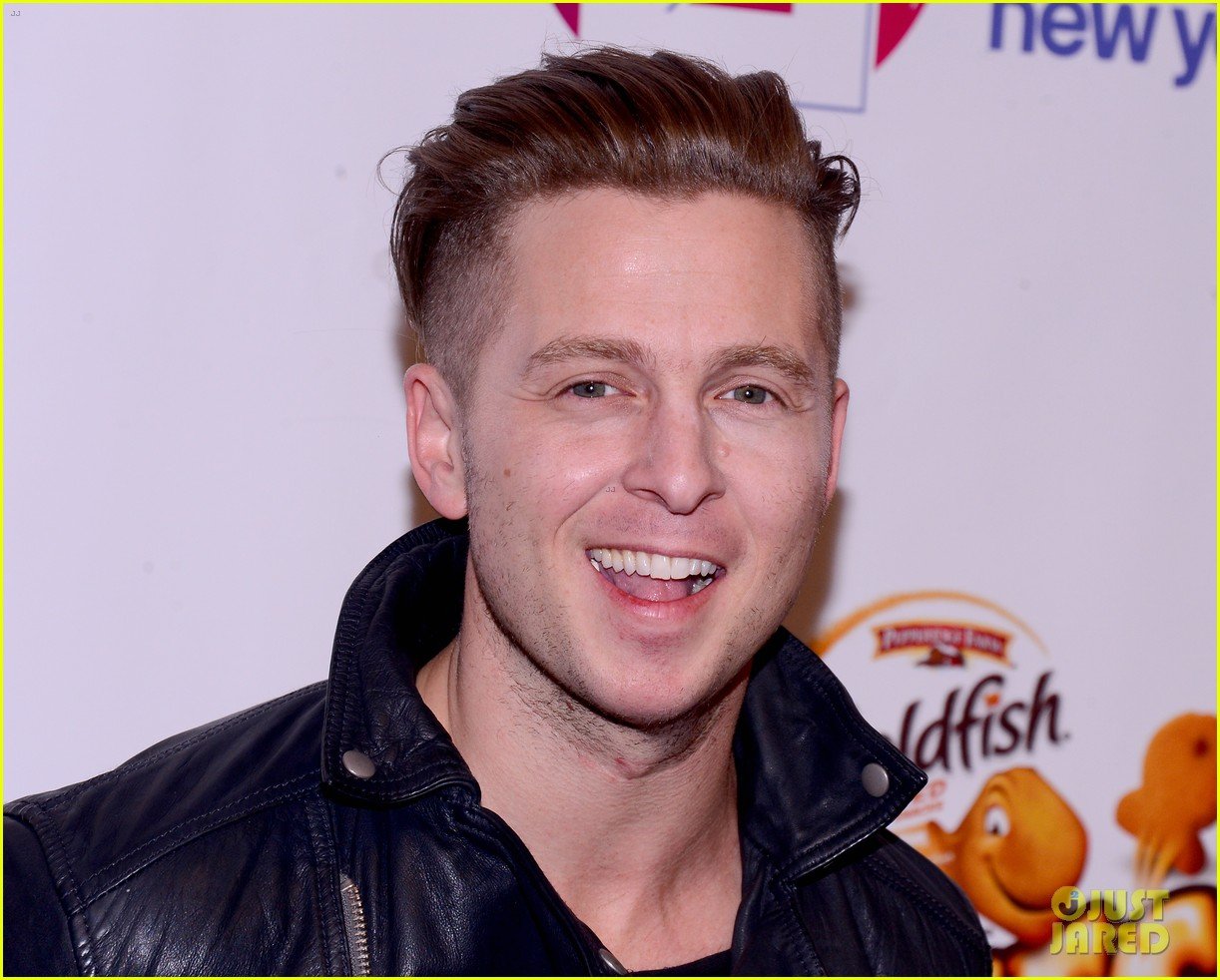 Nick Jonas Got Jealous Early On in Olivia Culpo Relationship Photo 3261181 Kevin Jonas, Nick