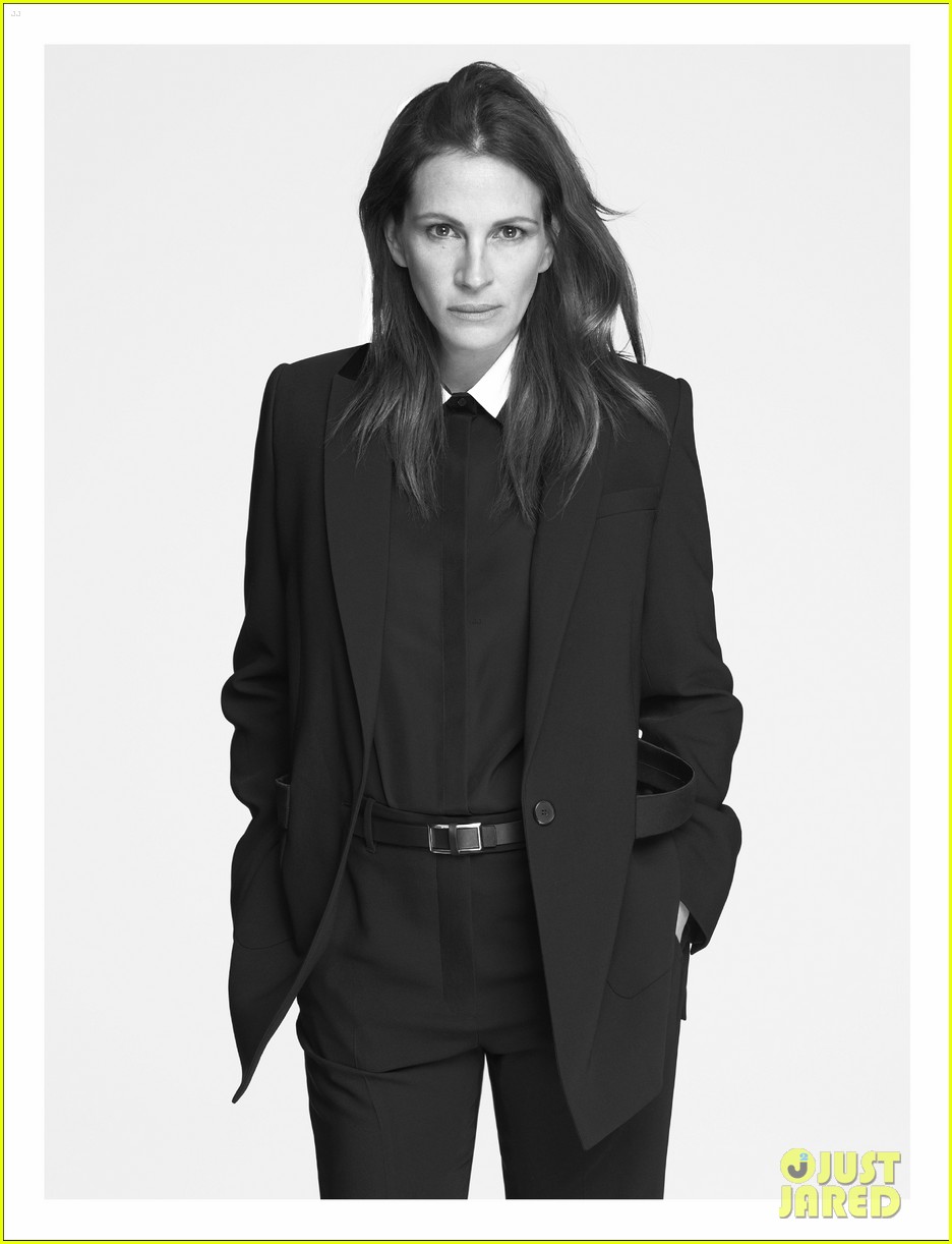 Julia Roberts Debuts as Givenchy's Newest Face in Stunning Ad Campaign