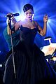rihanna performs medley of her hits at first ever diamond ball 04