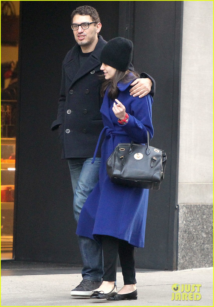 Emmy Rossum Is Not Engaged Despite Wearing Ring on THAT Left Finger