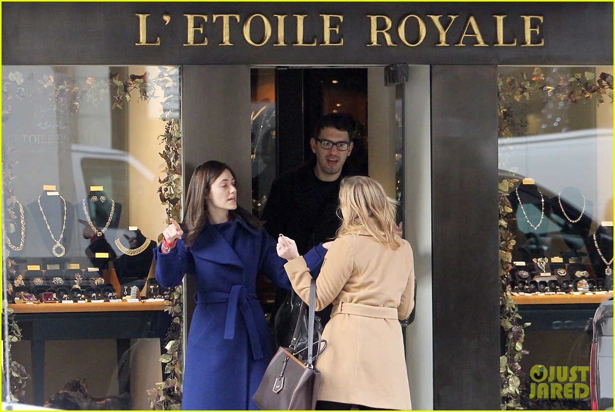 Emmy Rossum Is Not Engaged Despite Wearing Ring on THAT Left Finger