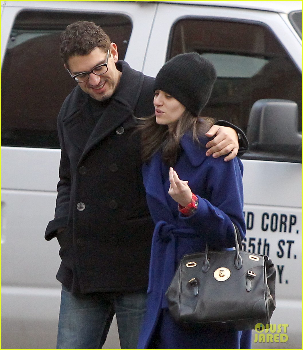 Emmy Rossum Is Not Engaged Despite Wearing Ring on THAT Left Finger