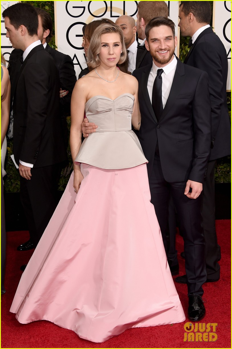 Allison Williams & Zosia Mamet Are Gorgeous 'Girls' at Golden Globes