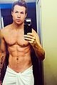 ashley parker shirtless workout selfies 05