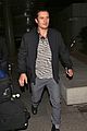 orlando bloom at lax airport 03