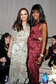 naomi campbell chanel iman are stunning ladies at netflixs golden globes 03