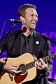 chris martin performs help haiti home without jennifer lawrence 01