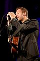chris martin performs help haiti home without jennifer lawrence 12