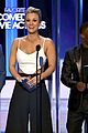 kaley cuoco feminism comments at peoples choice awards 2015 02