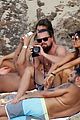 leonardo dicaprio continues st barts trip surrounded by women 24