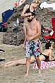 leonardo dicaprio continues st barts trip surrounded by women 32