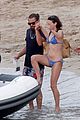 leonardo dicaprio continues st barts trip surrounded by women 67