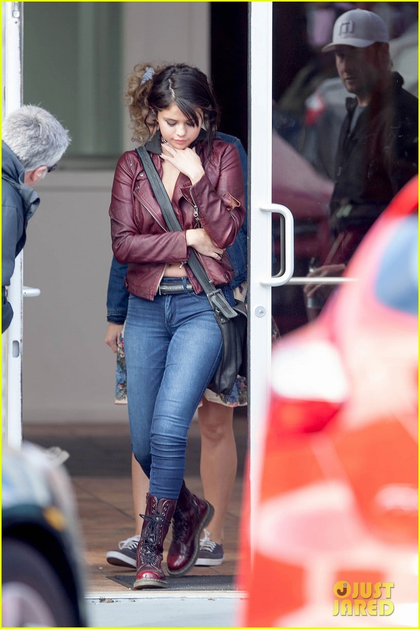 Selena Gomez Shows Her Edgy Side on 'The Revised Fundamentals of