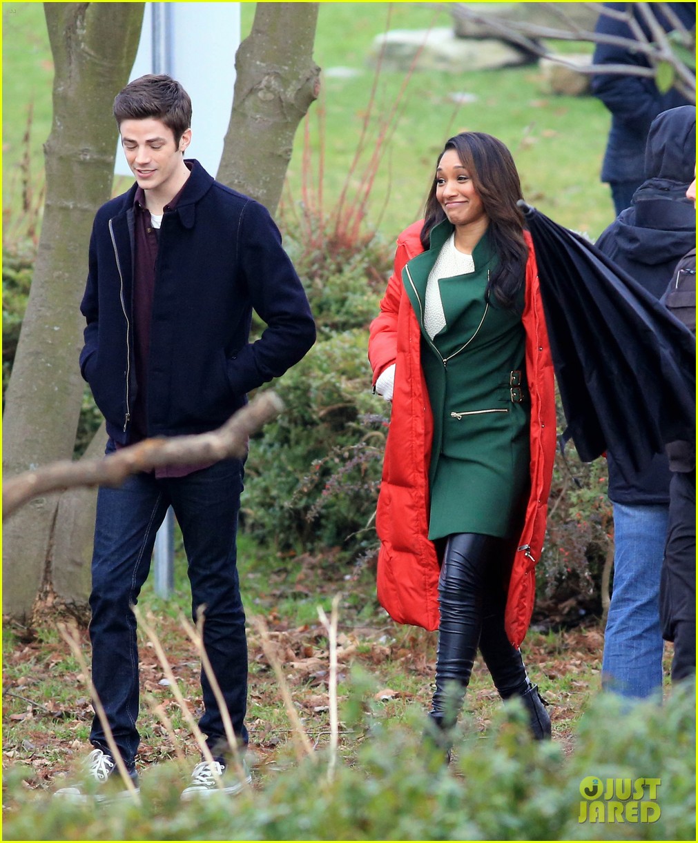 Grant Gustin & Candice Patton Film Romantic Scene for 'The Flash