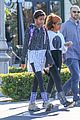 willow smith flashes a peace sign 05