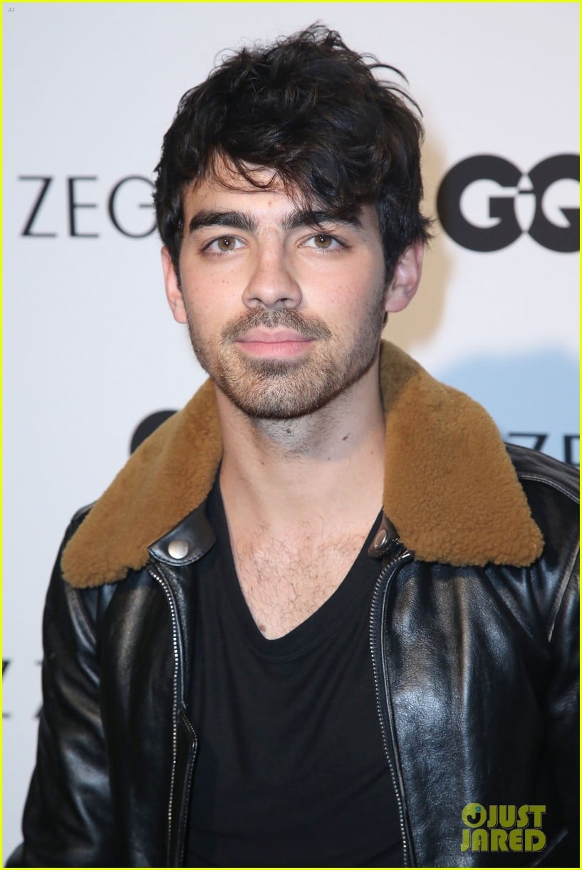 Nick Jonas, Brother Joe, & Joel McHale Make It A Stud Fest at GQ's Z