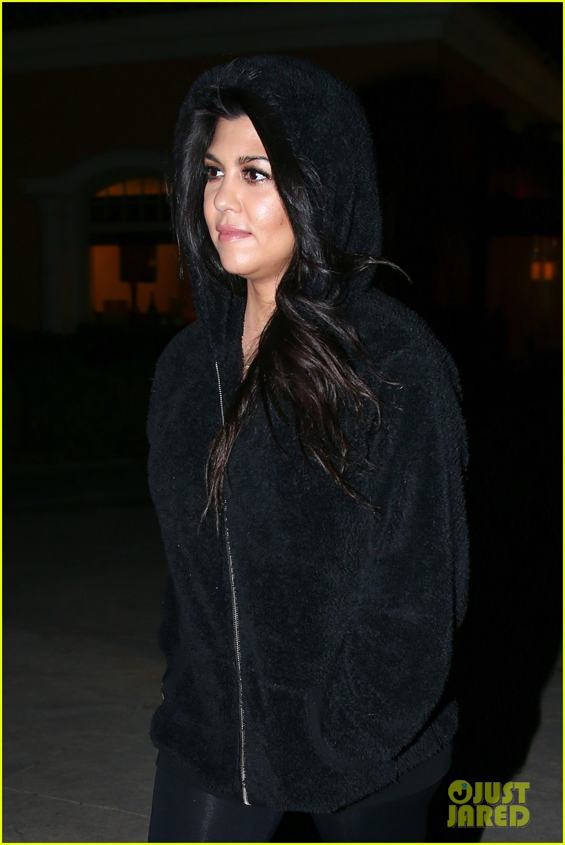 photo-kim-kardashian-can-go-without-washing-hair-for-five-days-12