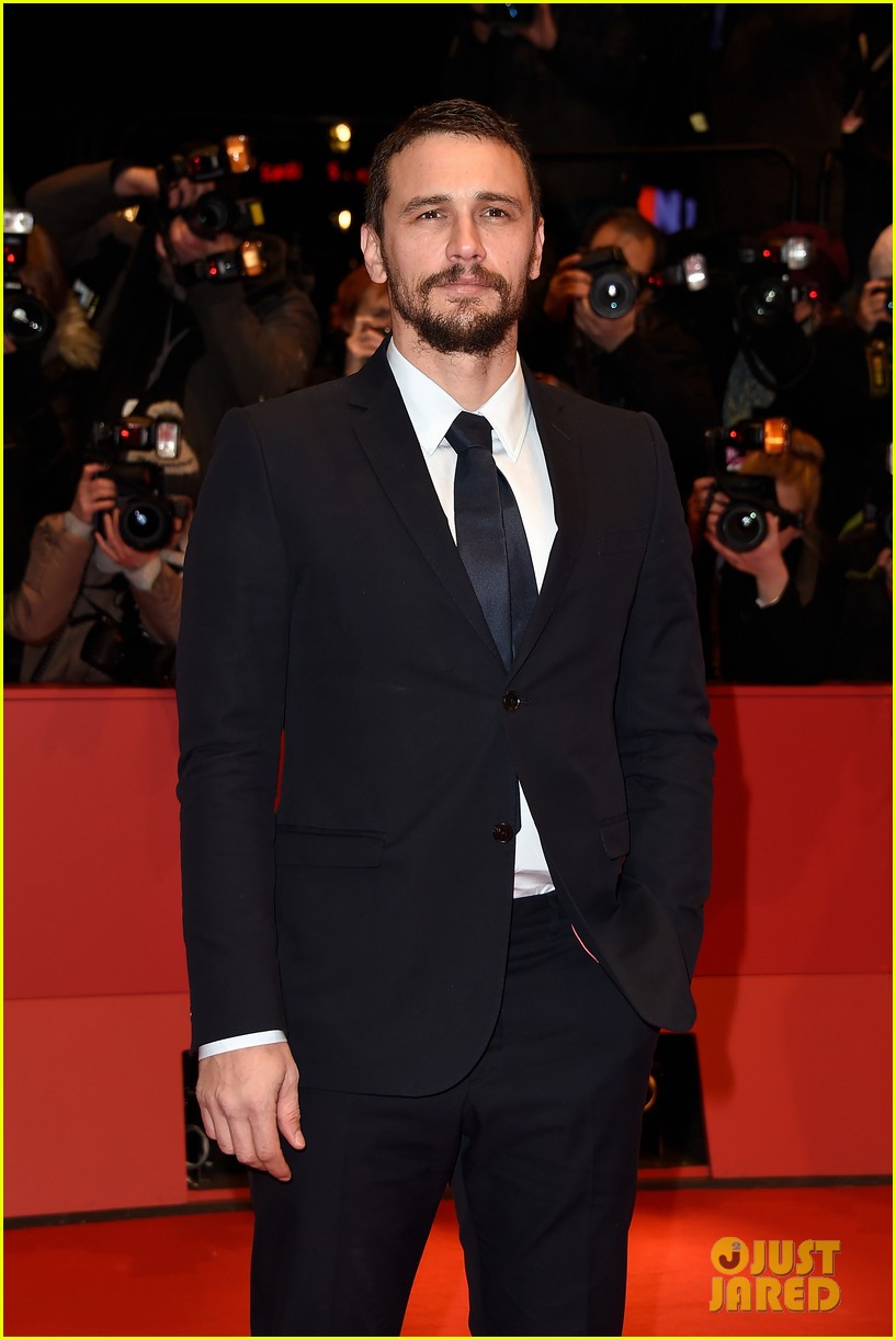 Nicole Kidman Debuts New Short Haircut at 'Queen of the Desert