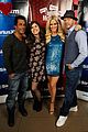 jenny mccarthy hosts singled out again with hubby donnie wahlberg 05