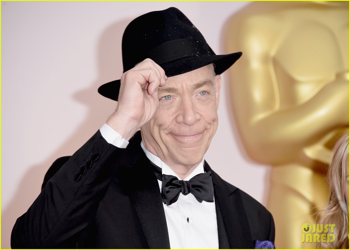 Nominee J.K. Simmons Arrives for the Oscars 2015 Photo 3310696
