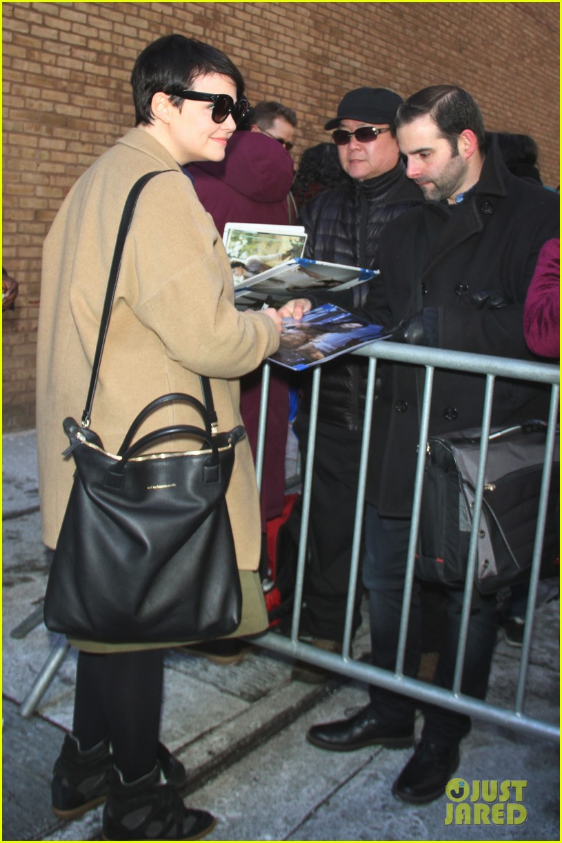 Ginnifer Goodwin & Josh Dallas' Wedding Was All Last Minute Photo