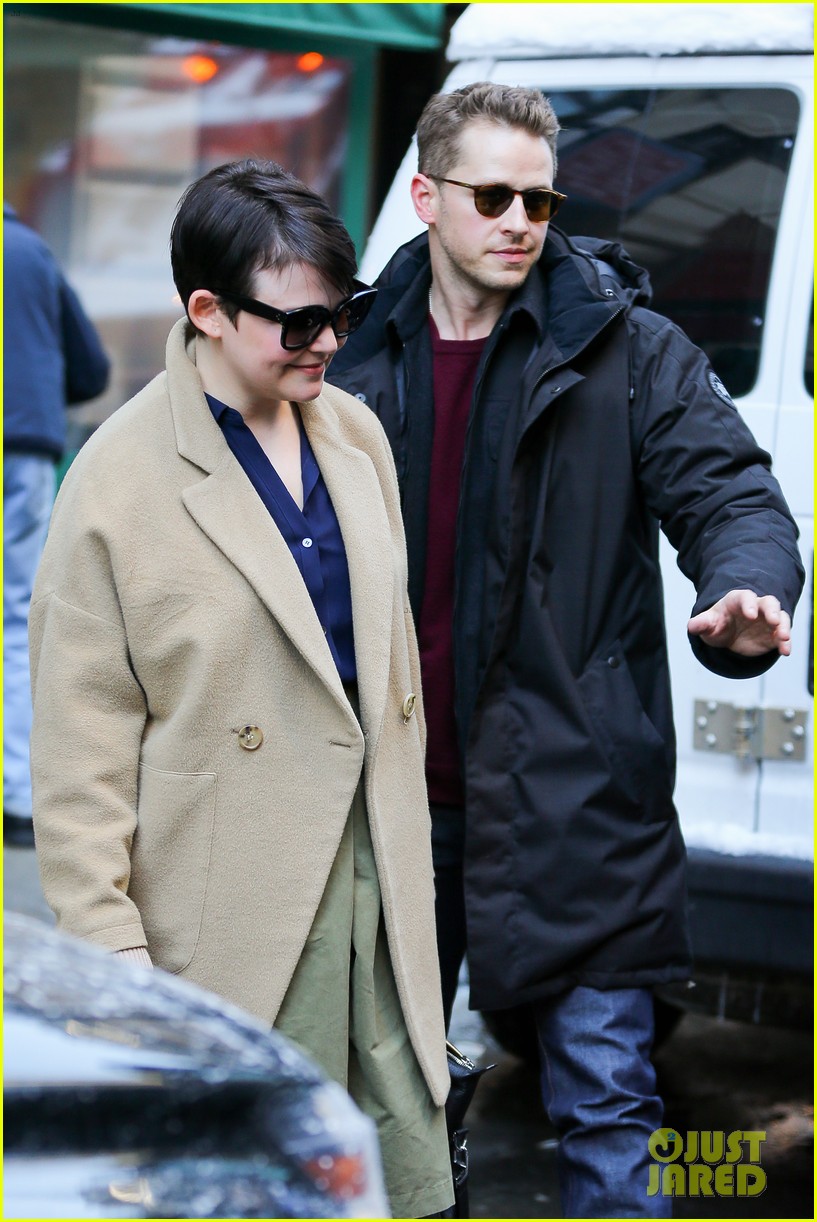 Ginnifer Goodwin & Josh Dallas' Wedding Was All Last Minute Photo