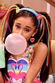 ariana grande does epic impression of celine dion 04