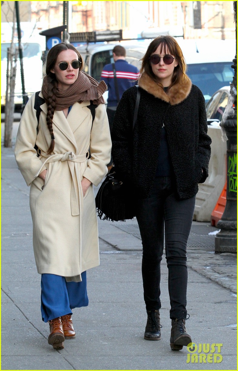 dakota-johnson-steps-out-after-fifty-shades-of-grey-salary-rumors