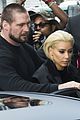 kim kardashian debuts blonde hair 36