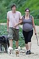 milla jovovich pregnant daily hikes 02
