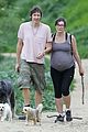 milla jovovich pregnant daily hikes 16