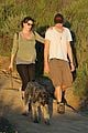 milla jovovich pregnant hike 10