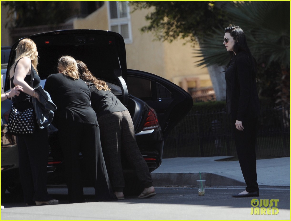 Laura Prepon Celebrates 35th Birthday Surrounded By Close Friends