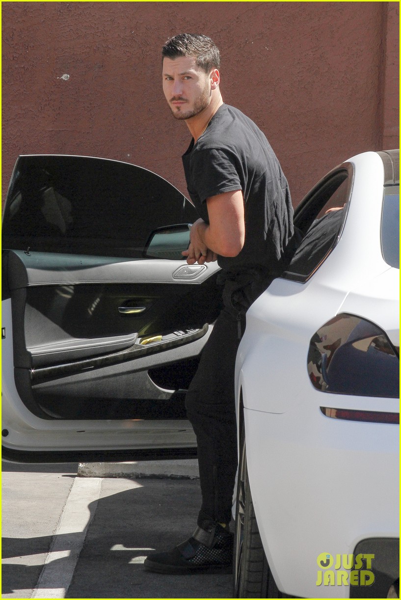 Rumer Willis Takes DWTS Dating Rumors 'As A Compliment' Photo 3334160