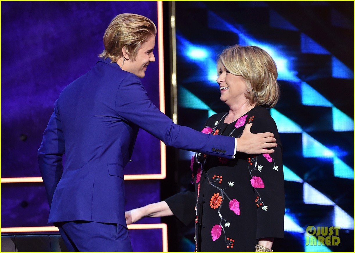 Martha Stewart Killed It at Justin Bieber's Roast, Jokes About Prison