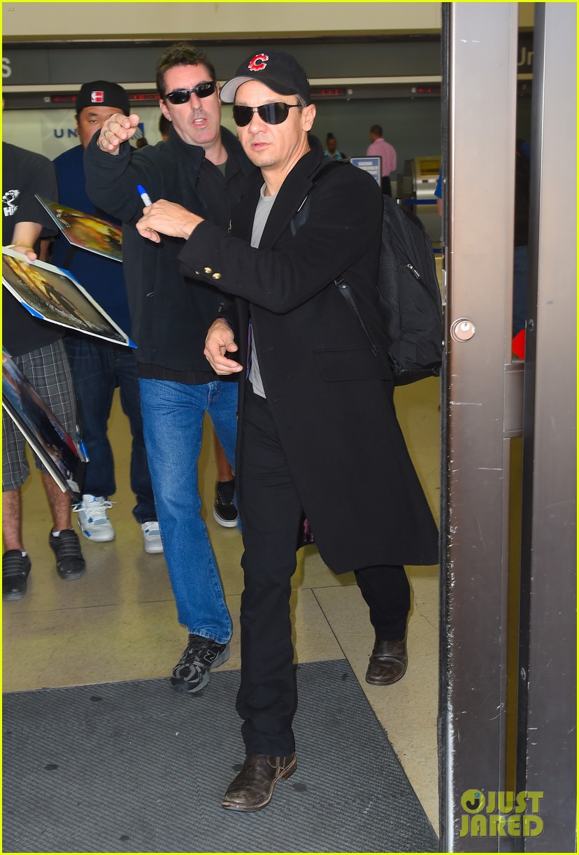 'Avengers' Cast Identify Their CoStars By Their Bare Biceps Watch