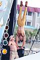 zac efrons shirtless flex off stunt photos 14