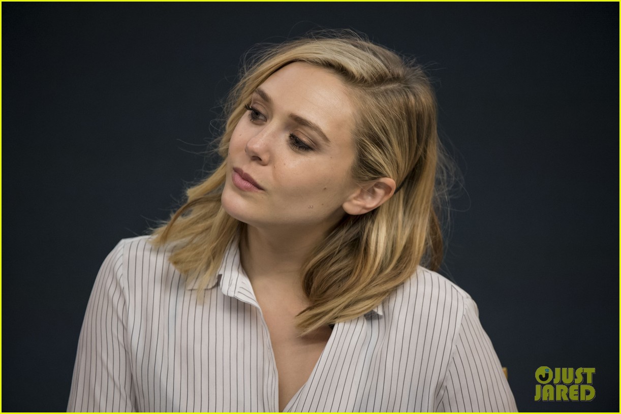 Elizabeth Olsen Gets Confused Seeing Herself in �Avengers